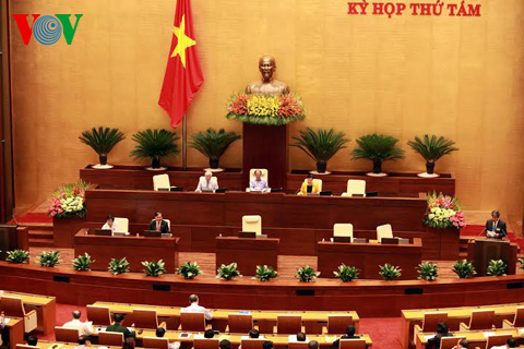 การประชุมรัฐสภาเวียดนามครั้งที่ 8 สมัยที่ 13 ย่างเข้าสู่สัปดาห์ที่ 2